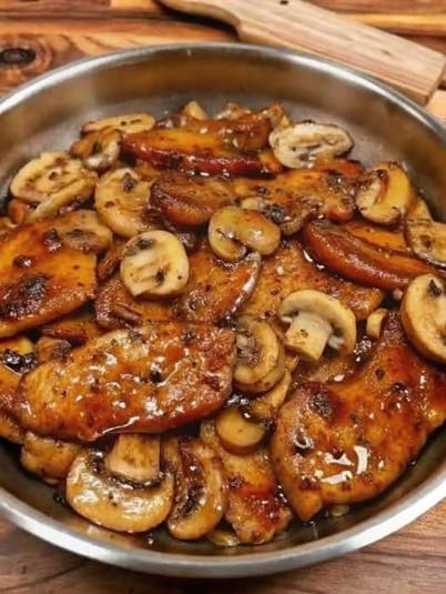 Hähnchen-Champignon-Pfanne: Schnell, lecker und alltagstauglich ...