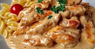 Verführerische Hähnchenstreifen mit Nudeln in Cremiger Sahnesauce