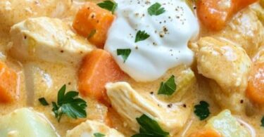 Diese Kohlrabi-Möhren-Hähnchen-Pfanne ist einfach saulecker und ganz schnell gemacht.