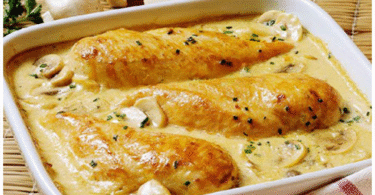 🍗 Gratinierte Hähnchenfilets in cremigem Champignonrahm – einfach unwiderstehlich!