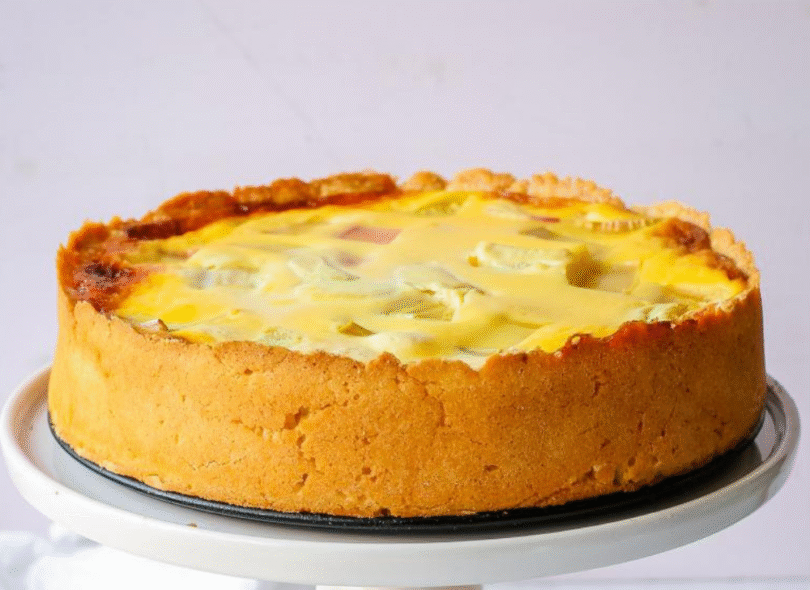 Wie bei Oma: Lieblings-Rhabarberkuchen mit Schmand – einfach himmlisch! 🍰🌸