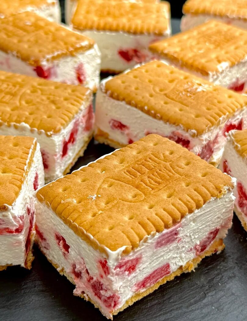 🍓 Schnelle Erdbeer-Nachspeise in nur 10 Minuten! 🥰 - Rezepte Einfache