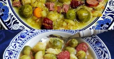 🥣 Rosenkohleintopf mit Kartoffeln – wie unsere Oma es immer gekocht hat 👵💚