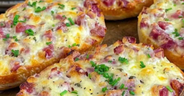Flammkuchen-Brötchen – schnell & einfach