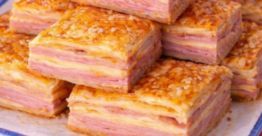 Suchtgefahr – Blätterteig-Häppchen mit Schinken und Käse