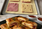 Blätterteig-Taschen mit Schinken und Käse – schnell, knusprig und herzhaft