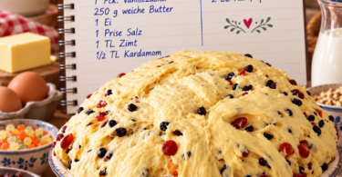 Klassischer Butterstollen – traditionelles Rezept mit Rosinen und Mandeln